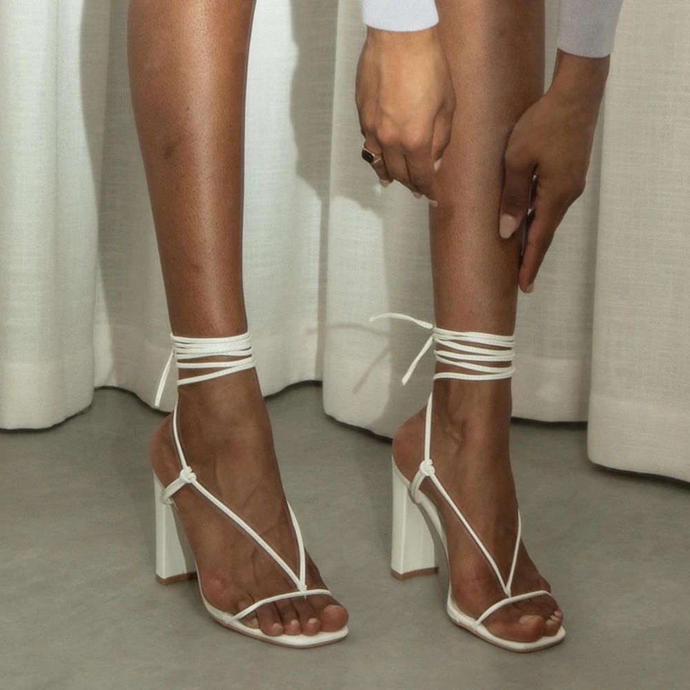New Sz 7 Billini Virden heels